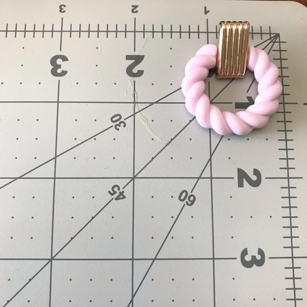 Baby Pink Circle Earrings - Picture 2 of 2